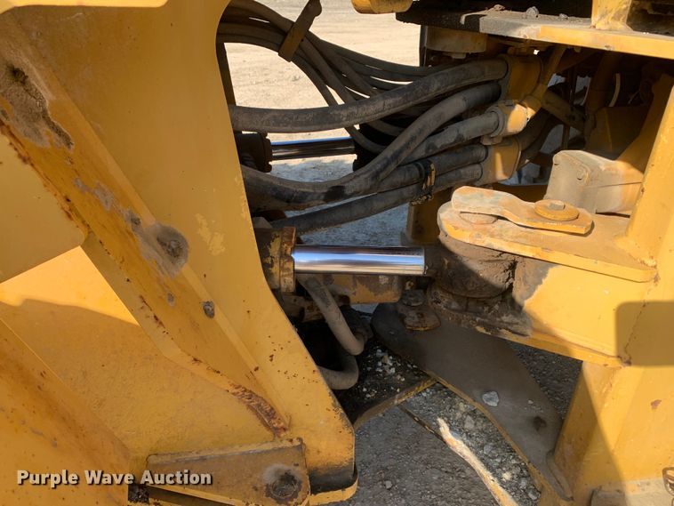 image for item DM7880 2004 Caterpillar IT38G Series II wheel loader