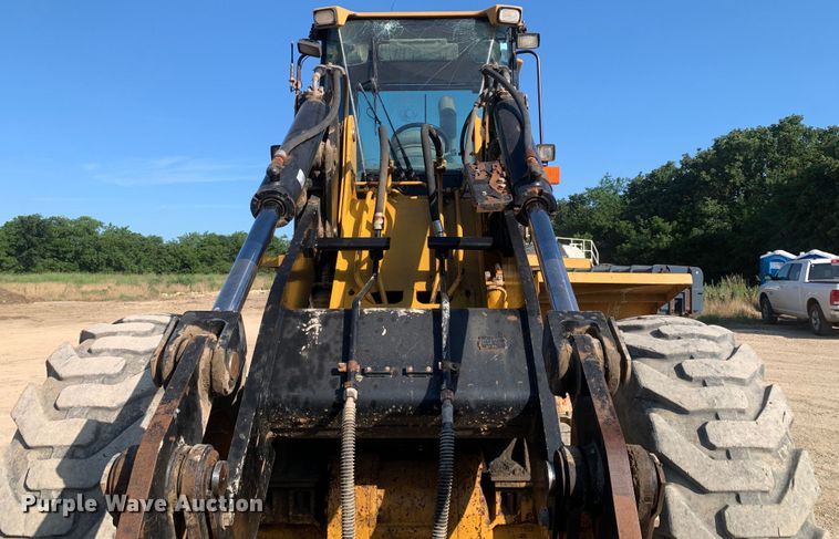 image for item DM7880 2004 Caterpillar IT38G Series II wheel loader