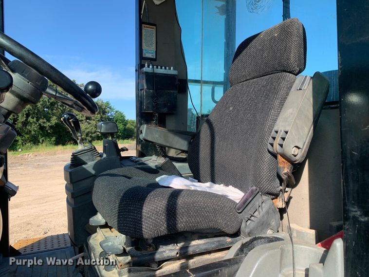 image for item DM7880 2004 Caterpillar IT38G Series II wheel loader