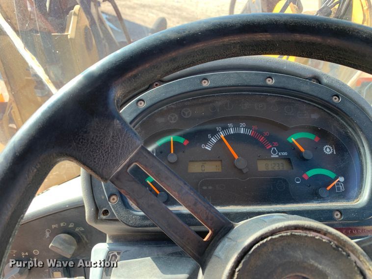 image for item DM7880 2004 Caterpillar IT38G Series II wheel loader