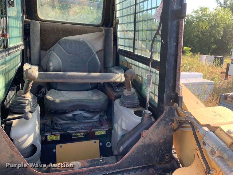 image for item DM7883 2007 Caterpillar 287B tracked skid steer loader