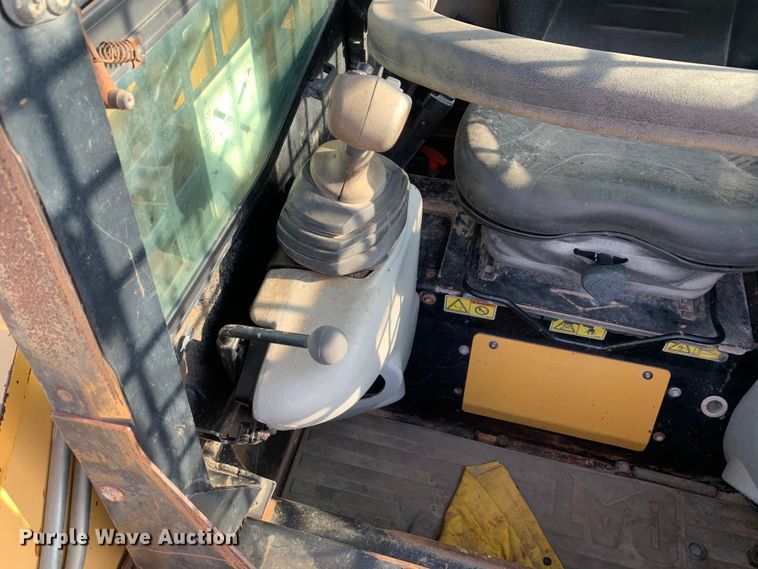 image for item DM7883 2007 Caterpillar 287B tracked skid steer loader