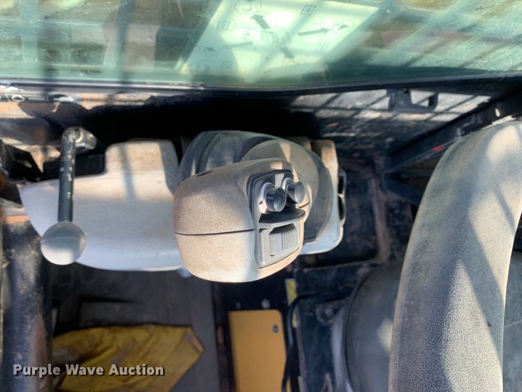 image for item DM7883 2007 Caterpillar 287B tracked skid steer loader