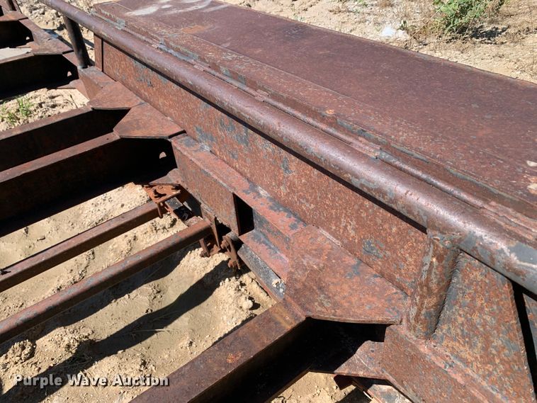 image for item DM7884 1982 Cronkhite pipe trailer