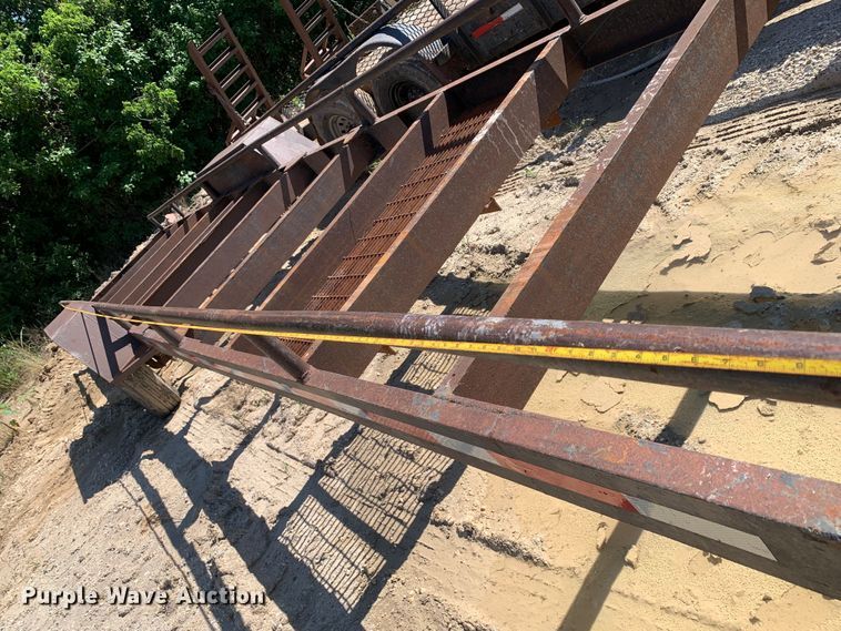 image for item DM7884 1982 Cronkhite pipe trailer