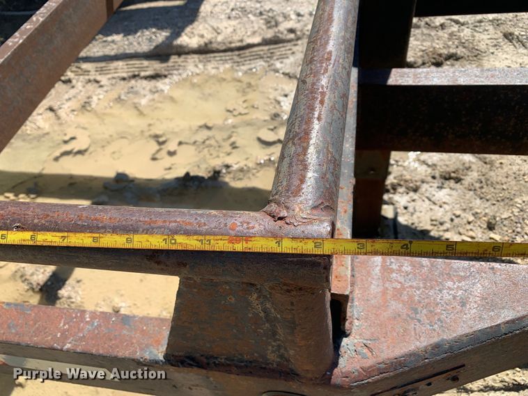 image for item DM7884 1982 Cronkhite pipe trailer