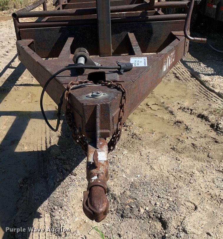 image for item DM7884 1982 Cronkhite pipe trailer