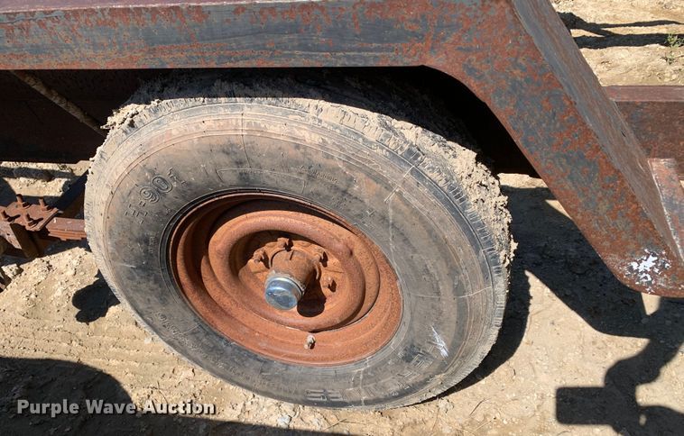 image for item DM7884 1982 Cronkhite pipe trailer