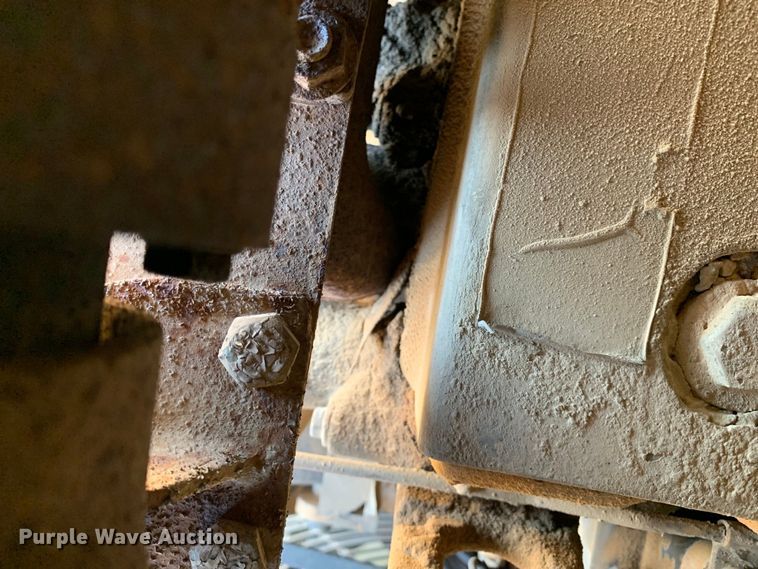 image for item DM7907 2003 Caterpillar 420D industrial tractor