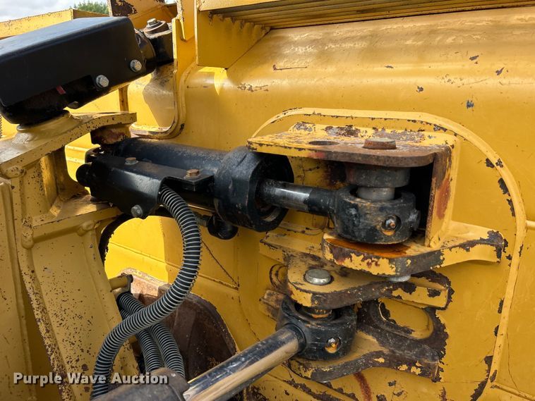 image for item DO6510 2014 Caterpillar  D5K2 XL dozer