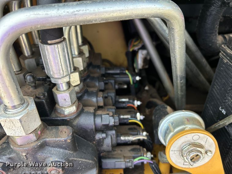 image for item DO6510 2014 Caterpillar  D5K2 XL dozer