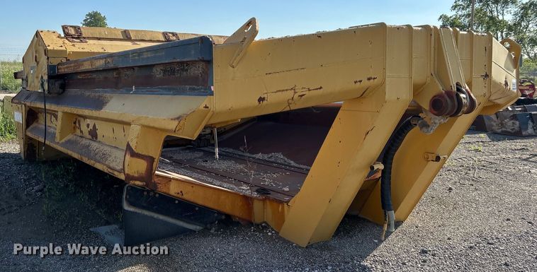 image for item DO6515 Caterpillar 740 ejector bed