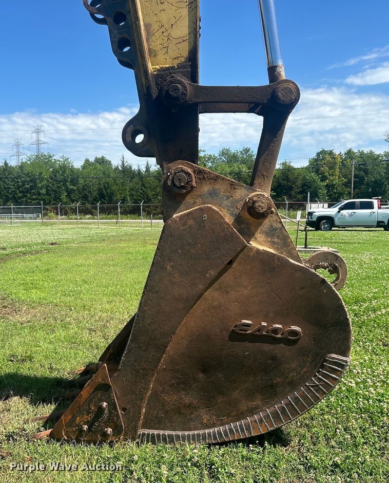 image for item DO6521 2009 Komatsu  PC220LC-8 excavator