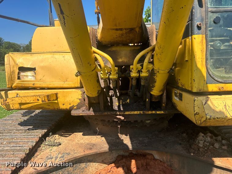 image for item DO6521 2009 Komatsu  PC220LC-8 excavator