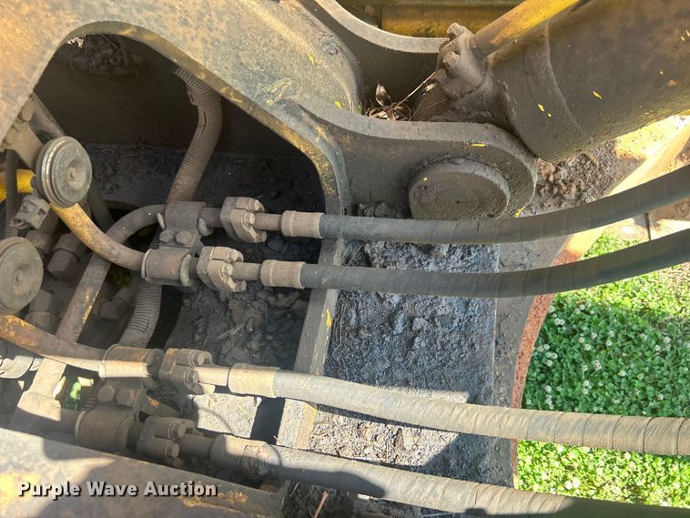 image for item DO6521 2009 Komatsu  PC220LC-8 excavator