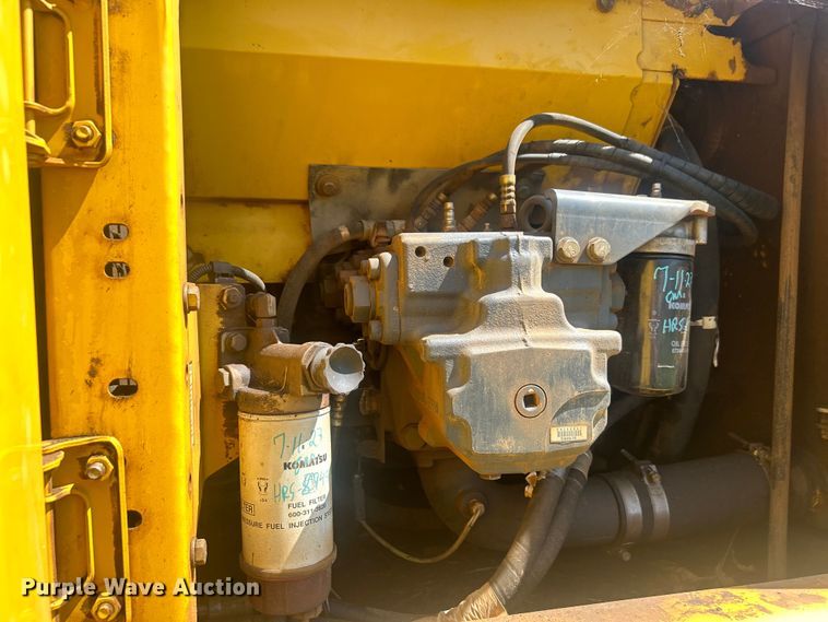 image for item DO6521 2009 Komatsu  PC220LC-8 excavator