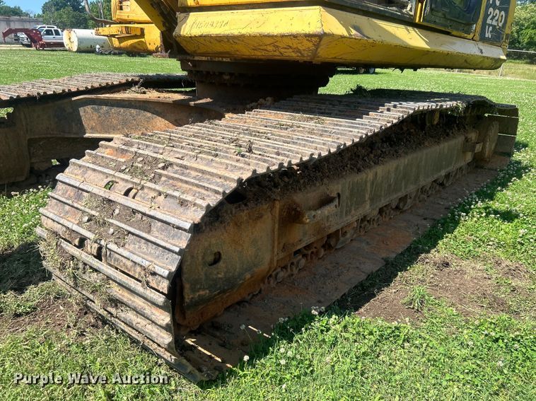 image for item DO6521 2009 Komatsu  PC220LC-8 excavator