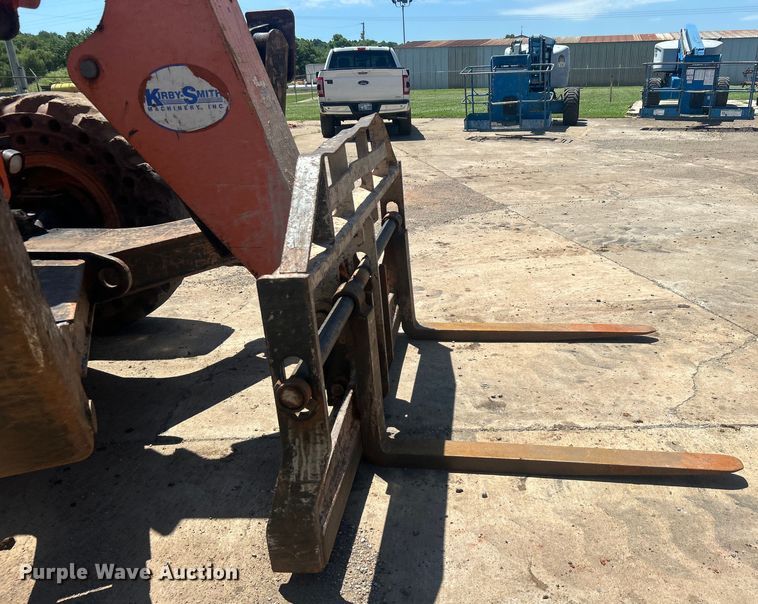 image for item DO6523 2012 JLG Skytrak 10042 telehandler