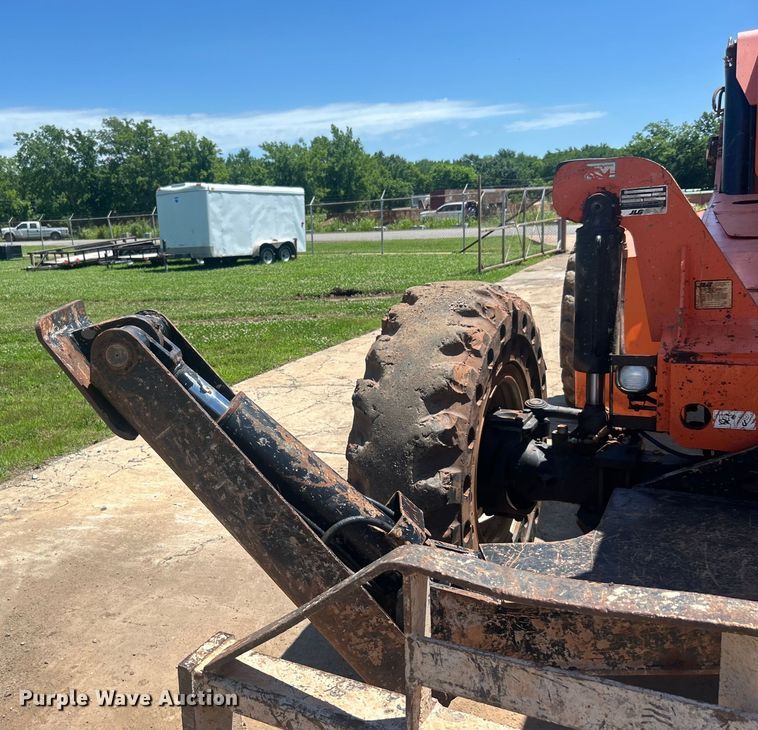 image for item DO6523 2012 JLG Skytrak 10042 telehandler