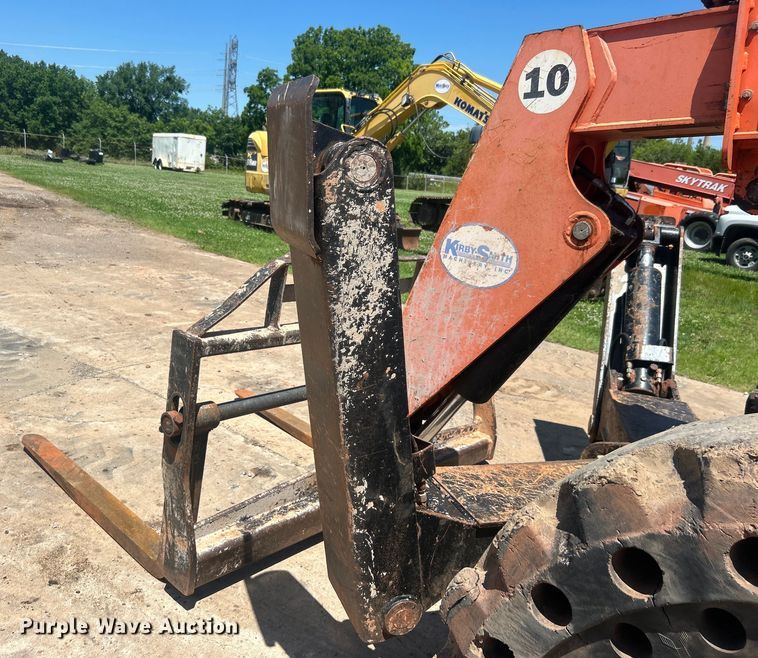 image for item DO6523 2012 JLG Skytrak 10042 telehandler