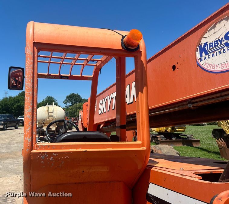 image for item DO6523 2012 JLG Skytrak 10042 telehandler