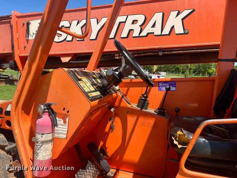 image for item DO6523 2012 JLG Skytrak 10042 telehandler