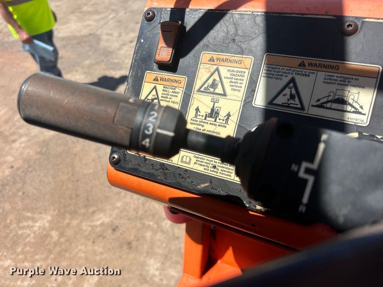 image for item DO6523 2012 JLG Skytrak 10042 telehandler