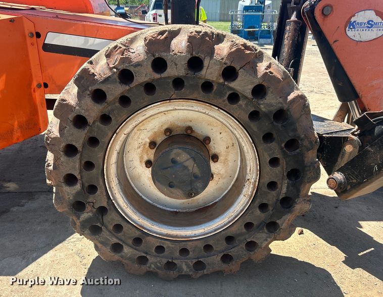 image for item DO6523 2012 JLG Skytrak 10042 telehandler