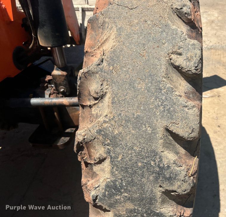 image for item DO6523 2012 JLG Skytrak 10042 telehandler