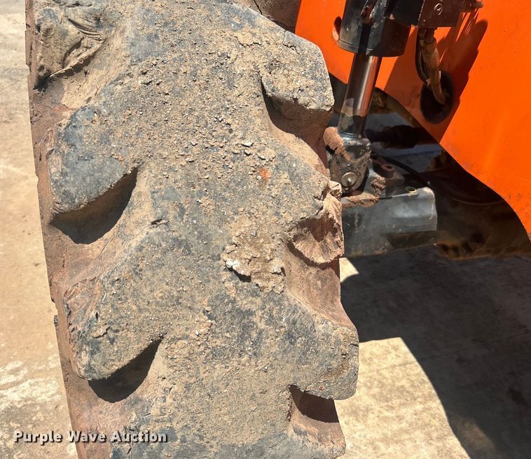 image for item DO6523 2012 JLG Skytrak 10042 telehandler