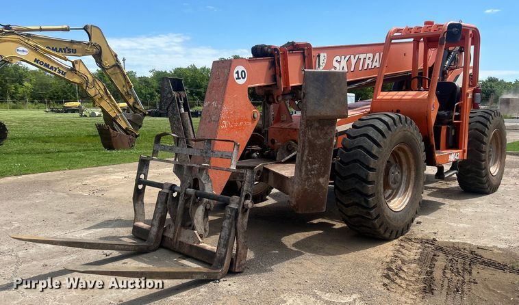 image for item DO6524 2013 JLG Skytrak 10042 telehandler