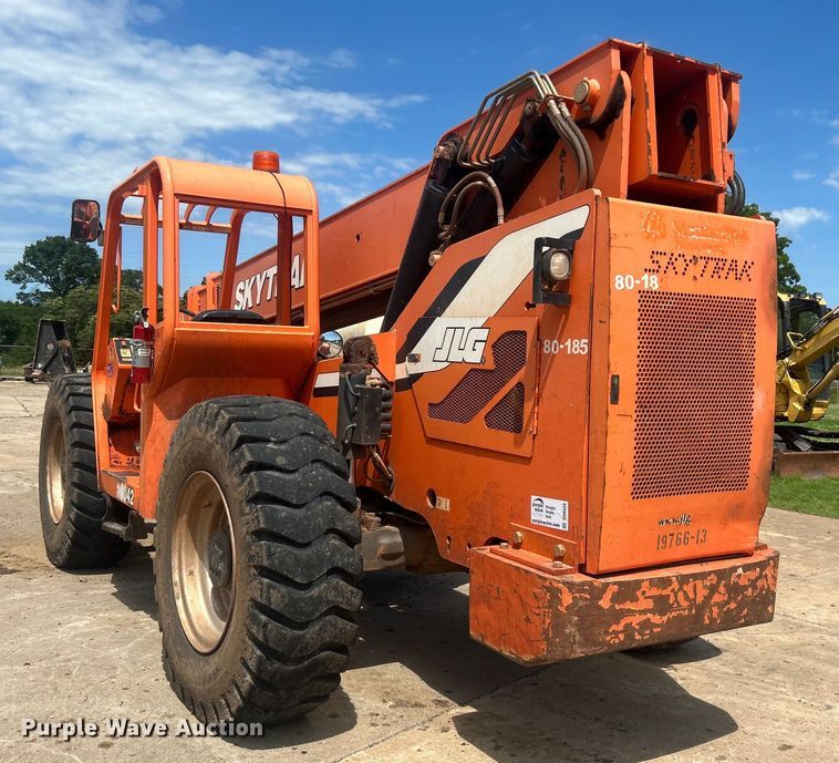image for item DO6524 2013 JLG Skytrak 10042 telehandler