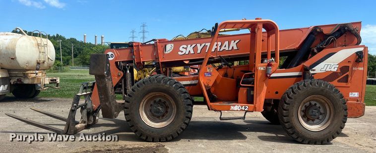 image for item DO6524 2013 JLG Skytrak 10042 telehandler
