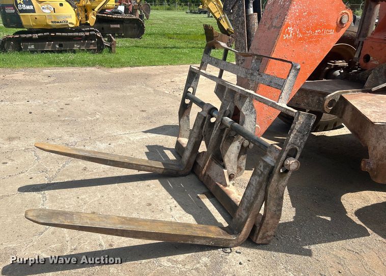 image for item DO6524 2013 JLG Skytrak 10042 telehandler