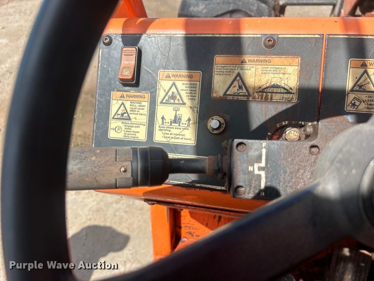 image for item DO6524 2013 JLG Skytrak 10042 telehandler