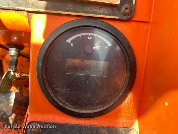 image for item DO6524 2013 JLG Skytrak 10042 telehandler