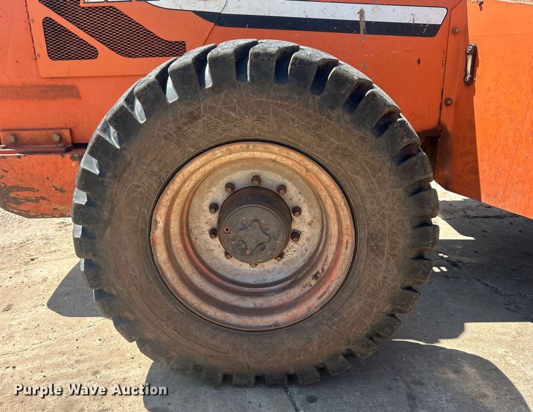 image for item DO6524 2013 JLG Skytrak 10042 telehandler