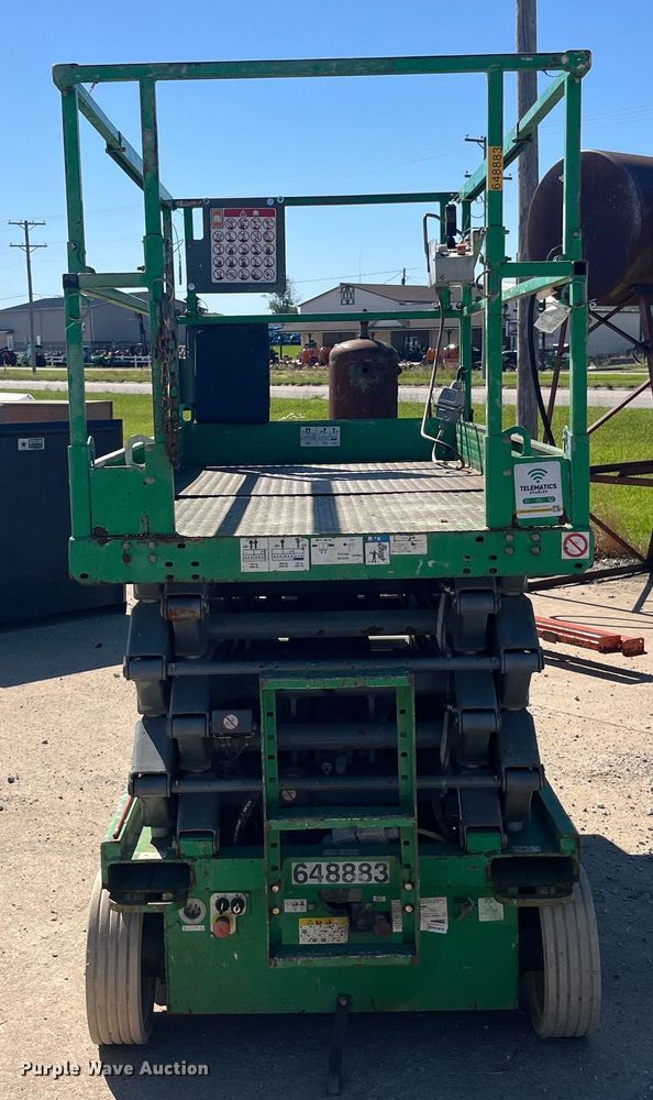 image for item DP2204 2014 Skyjack SJIII 4632 scissor lift