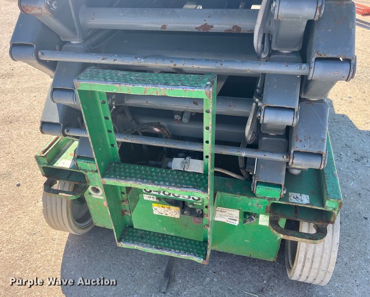 image for item DP2204 2014 Skyjack SJIII 4632 scissor lift