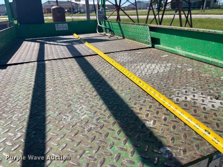 image for item DP2204 2014 Skyjack SJIII 4632 scissor lift