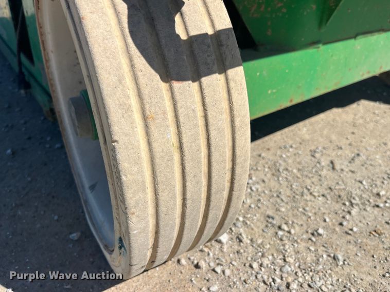 image for item DP2204 2014 Skyjack SJIII 4632 scissor lift