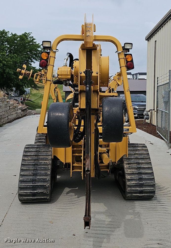 image for item DP6432 2010 Vermeer RTX750 vibratory cable plow