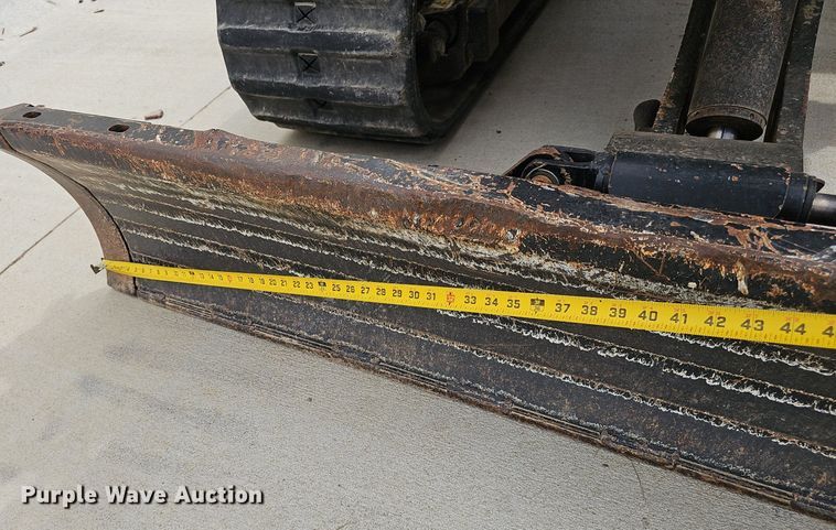 image for item DP6432 2010 Vermeer RTX750 vibratory cable plow