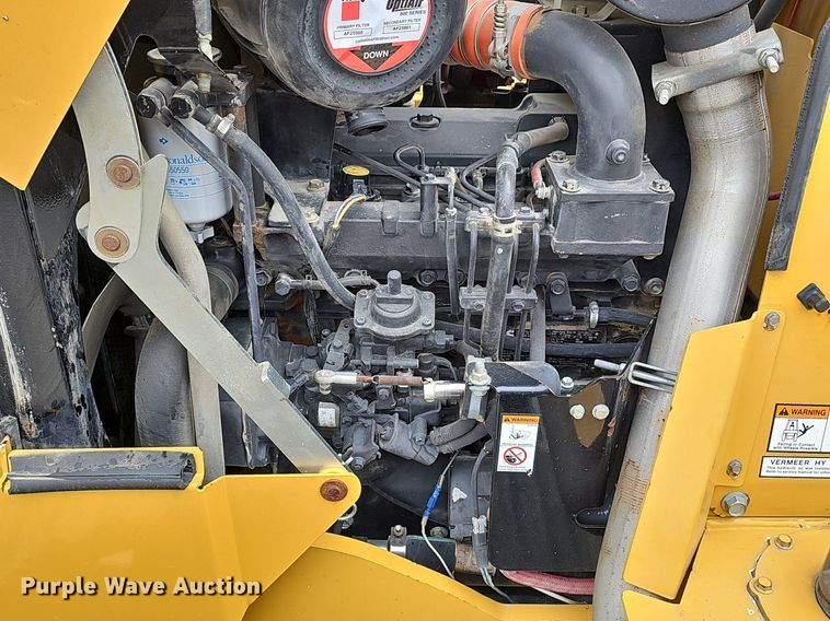 image for item DP6432 2010 Vermeer RTX750 vibratory cable plow