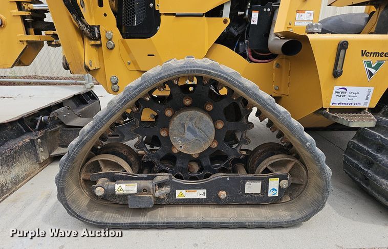 image for item DP6432 2010 Vermeer RTX750 vibratory cable plow