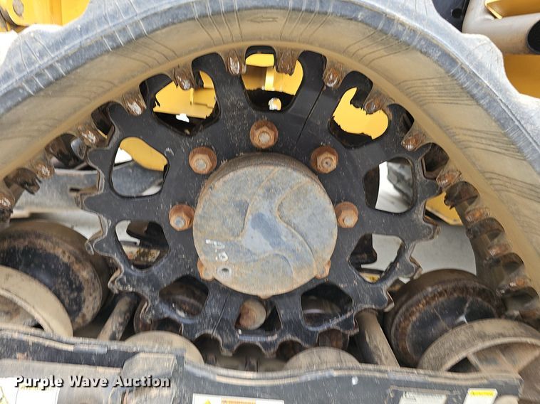 image for item DP6432 2010 Vermeer RTX750 vibratory cable plow