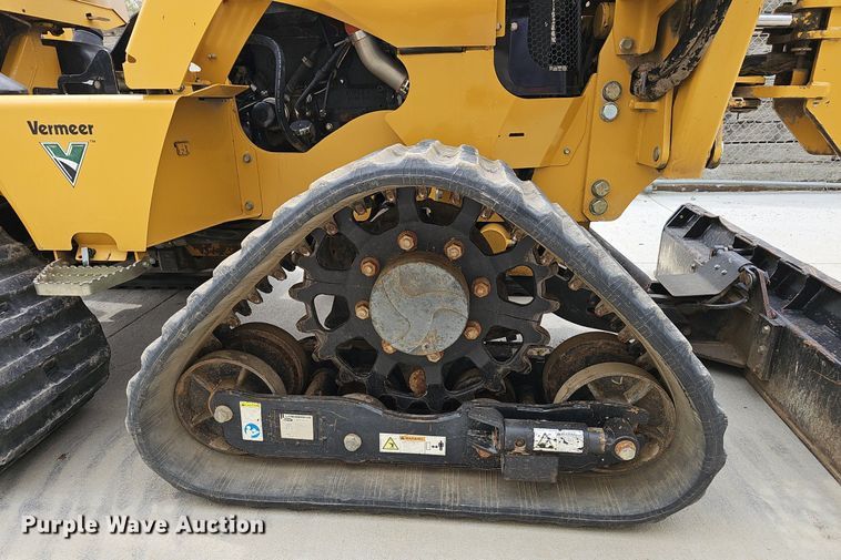 image for item DP6432 2010 Vermeer RTX750 vibratory cable plow