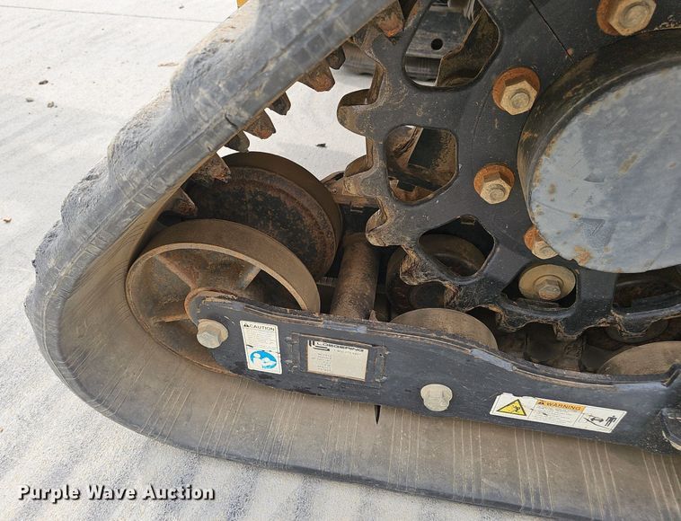 image for item DP6432 2010 Vermeer RTX750 vibratory cable plow