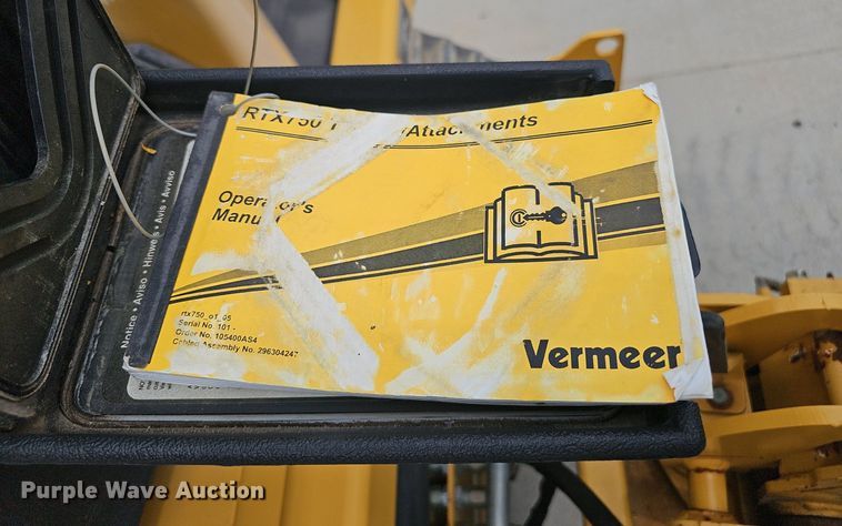 image for item DP6432 2010 Vermeer RTX750 vibratory cable plow