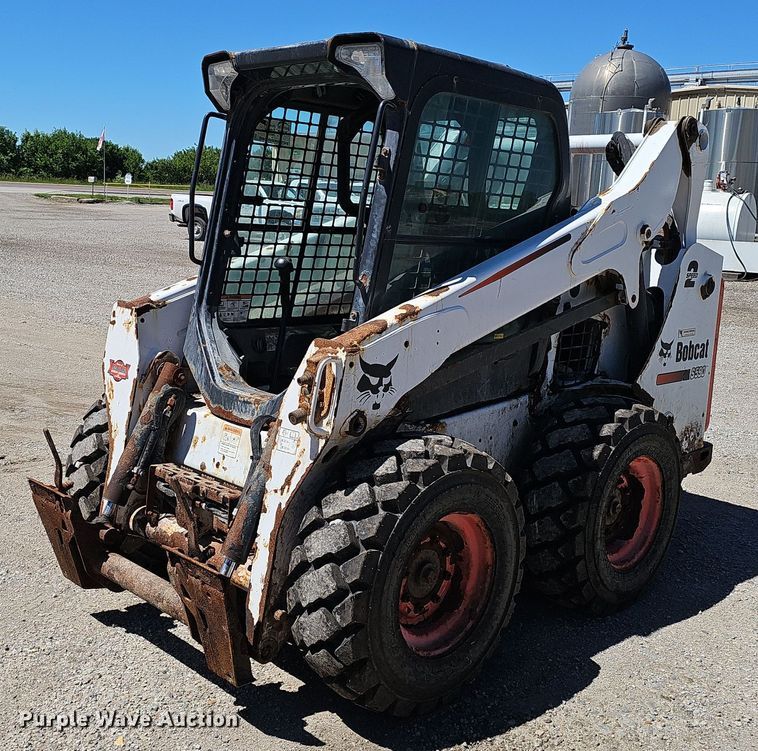 image for item DP6454 2015 Bobcat S590 skid steer loader